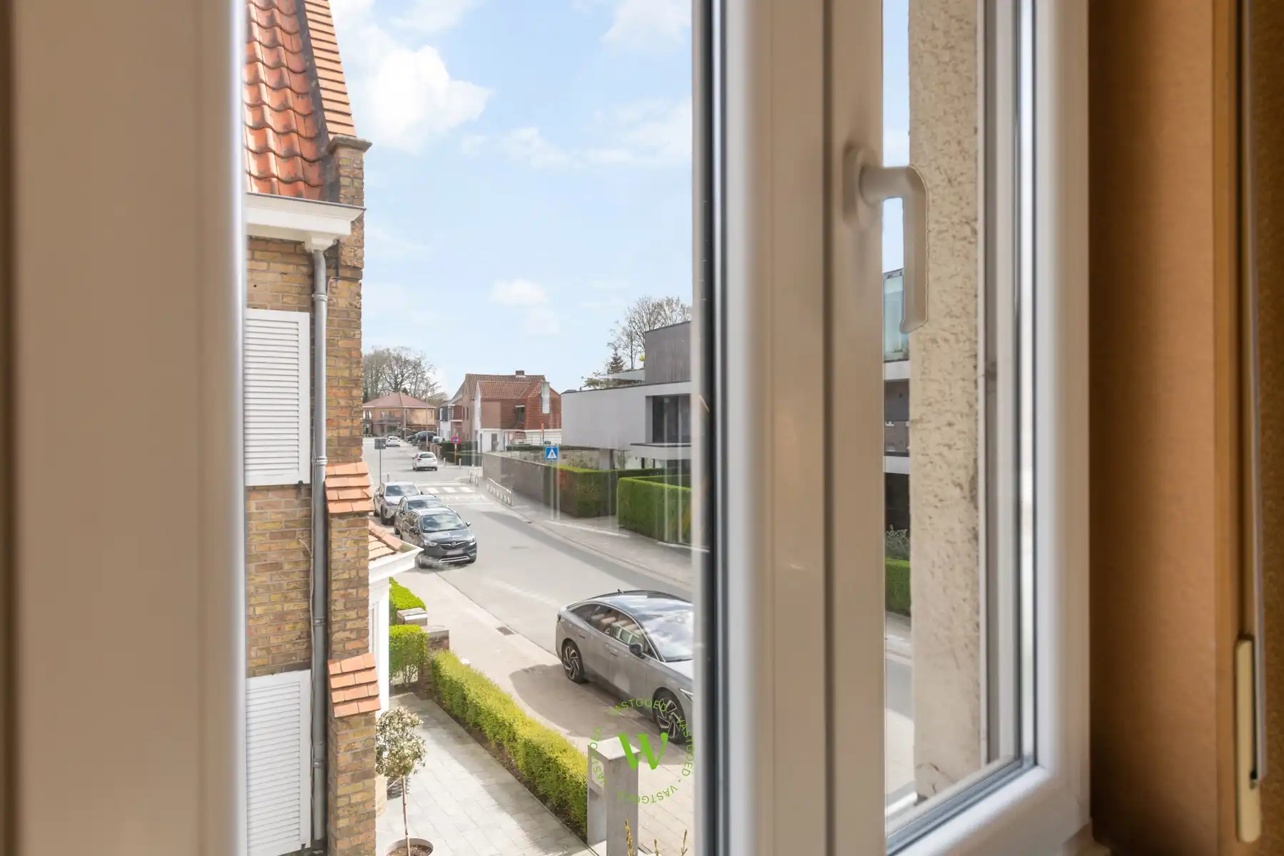 Verrassende en charmante halfopen bebouwing te Assebroek. foto 16