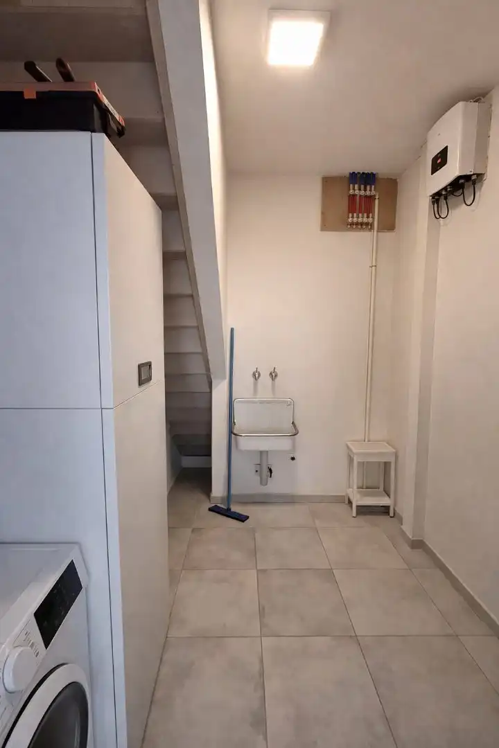 NIEUWBOUWWONING IN HARTJE POESELE MET 3 SLPKS, TUIN & CARPORT foto 5