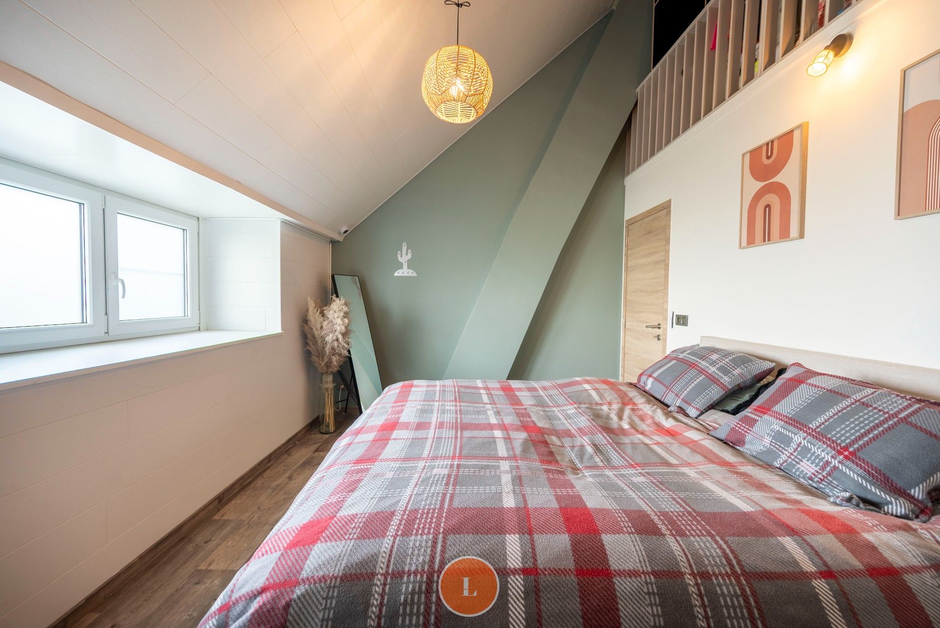 Instapklare woning met garage en tuin in Rekkem foto 14