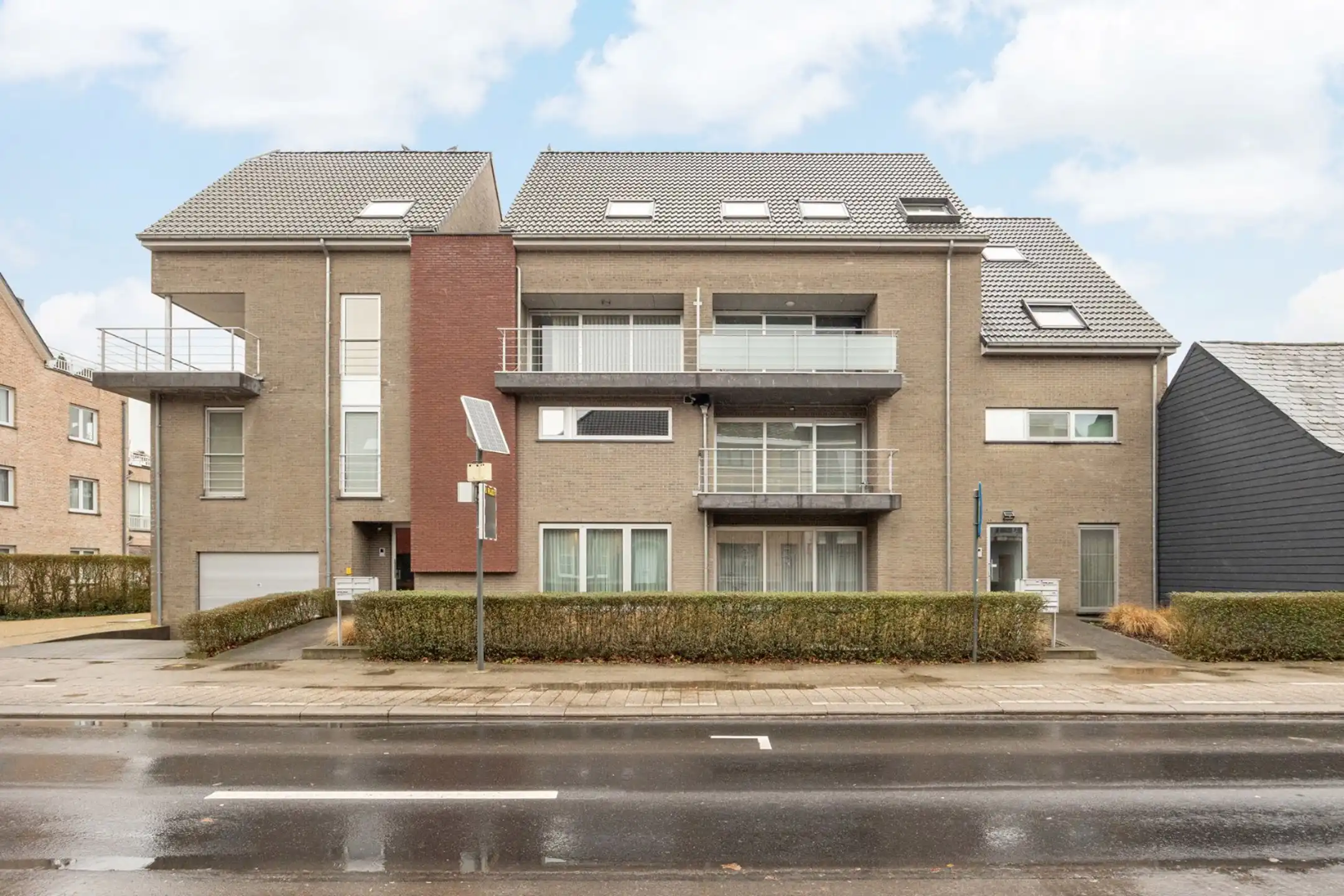 Gelijkvloers appartement met één slaapkamer foto 2