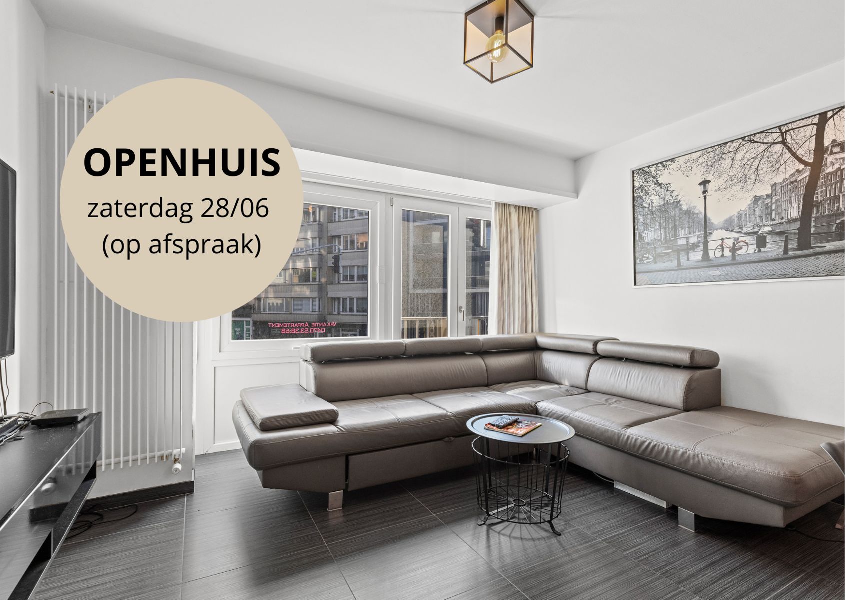 Gerenoveerd 2 slpk. appartement op toplocatie in Oostende  foto {{pictureIndex}}