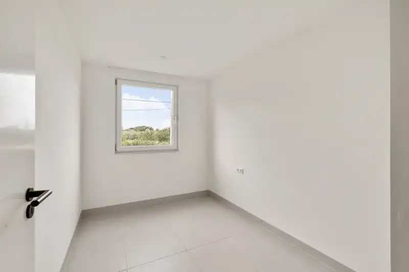 BEN woning met 4 slaapkamers en tuin foto 14