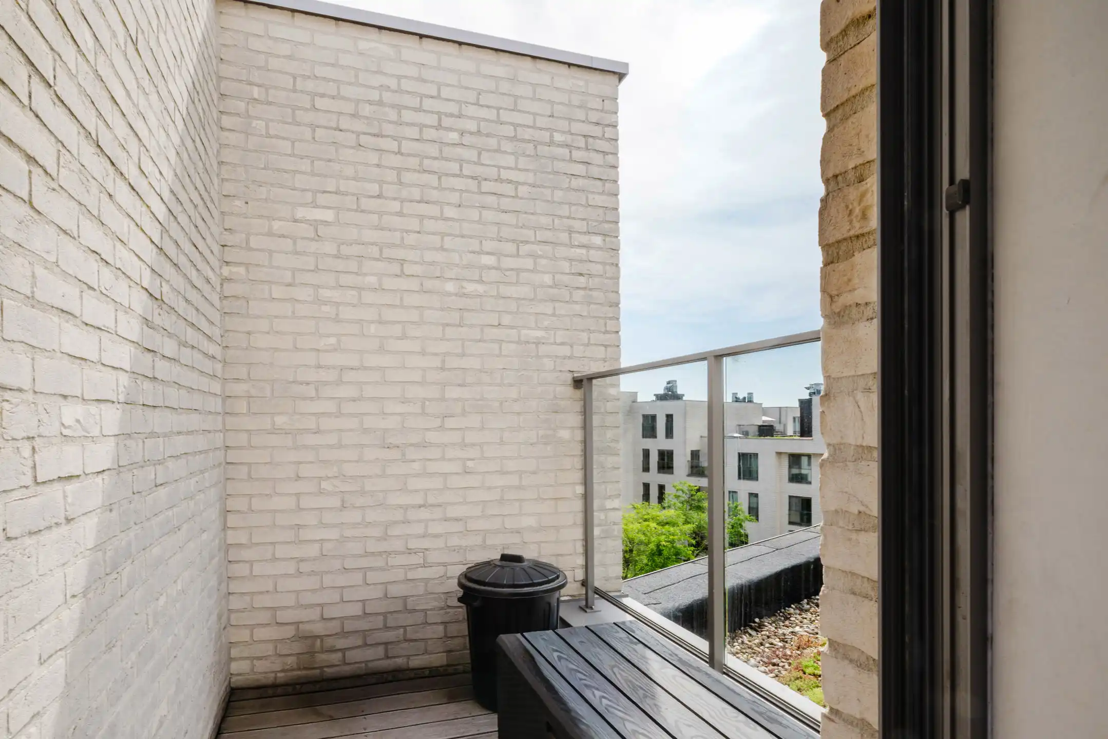 Dakappartement met één slaapkamer en ruim hoekterras te Gent foto 12