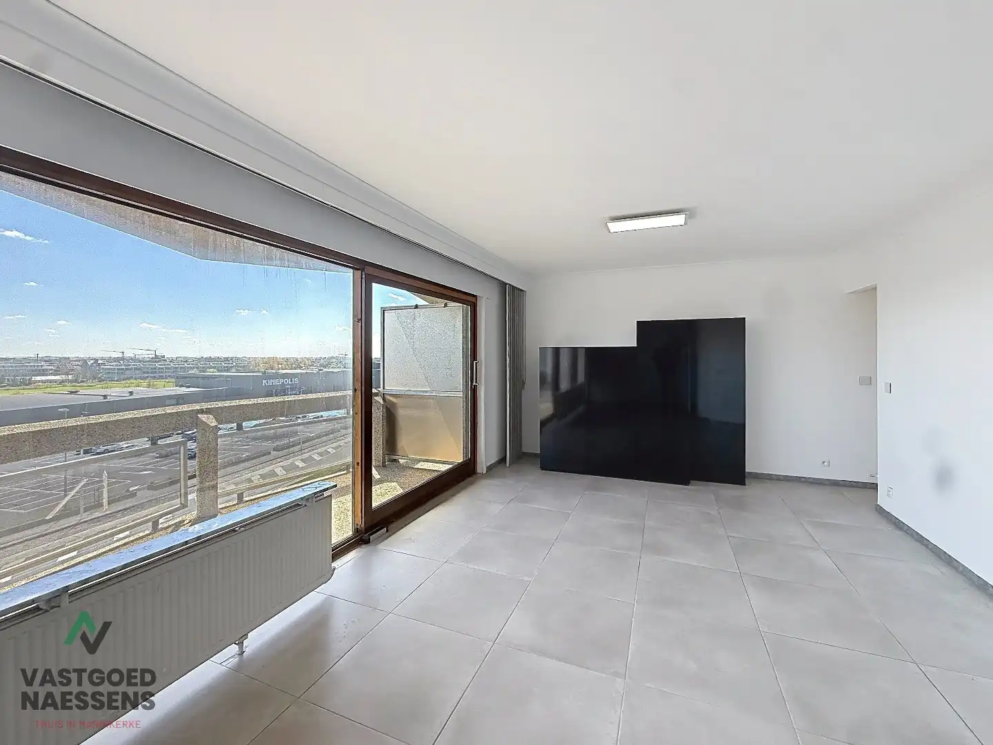 INSTAPKLARE STUDIO MET SLAAPHOEK EN ZONNIG TERRAS  foto 6