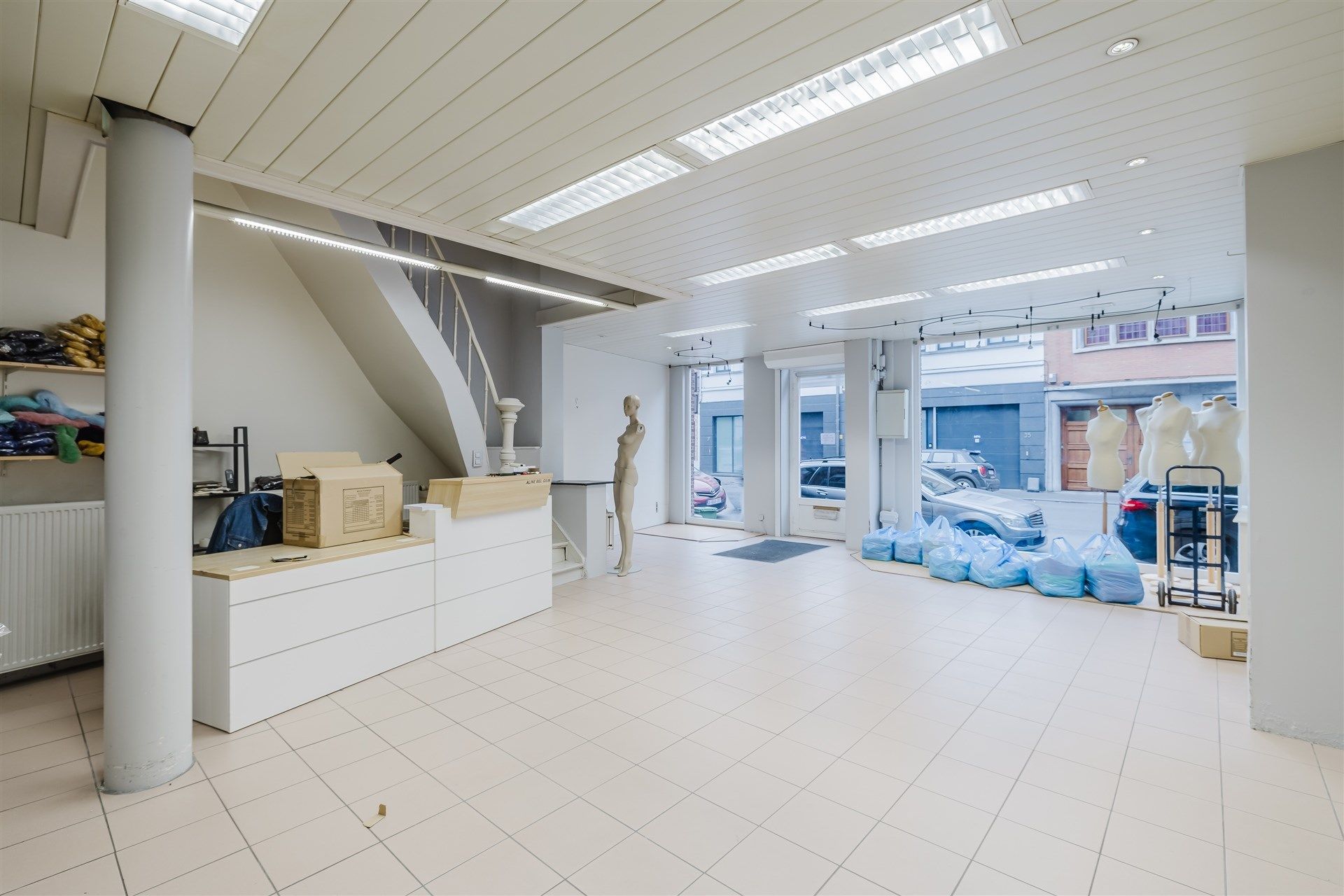 Handelspand met magazijn te Sint-Niklaas foto 4
