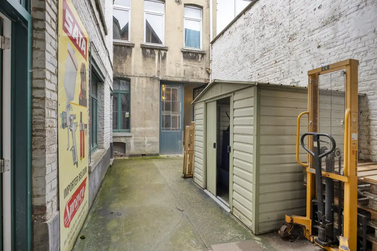 Opbrengsteigendom met renovatiepotentieel in Anderlecht foto 18