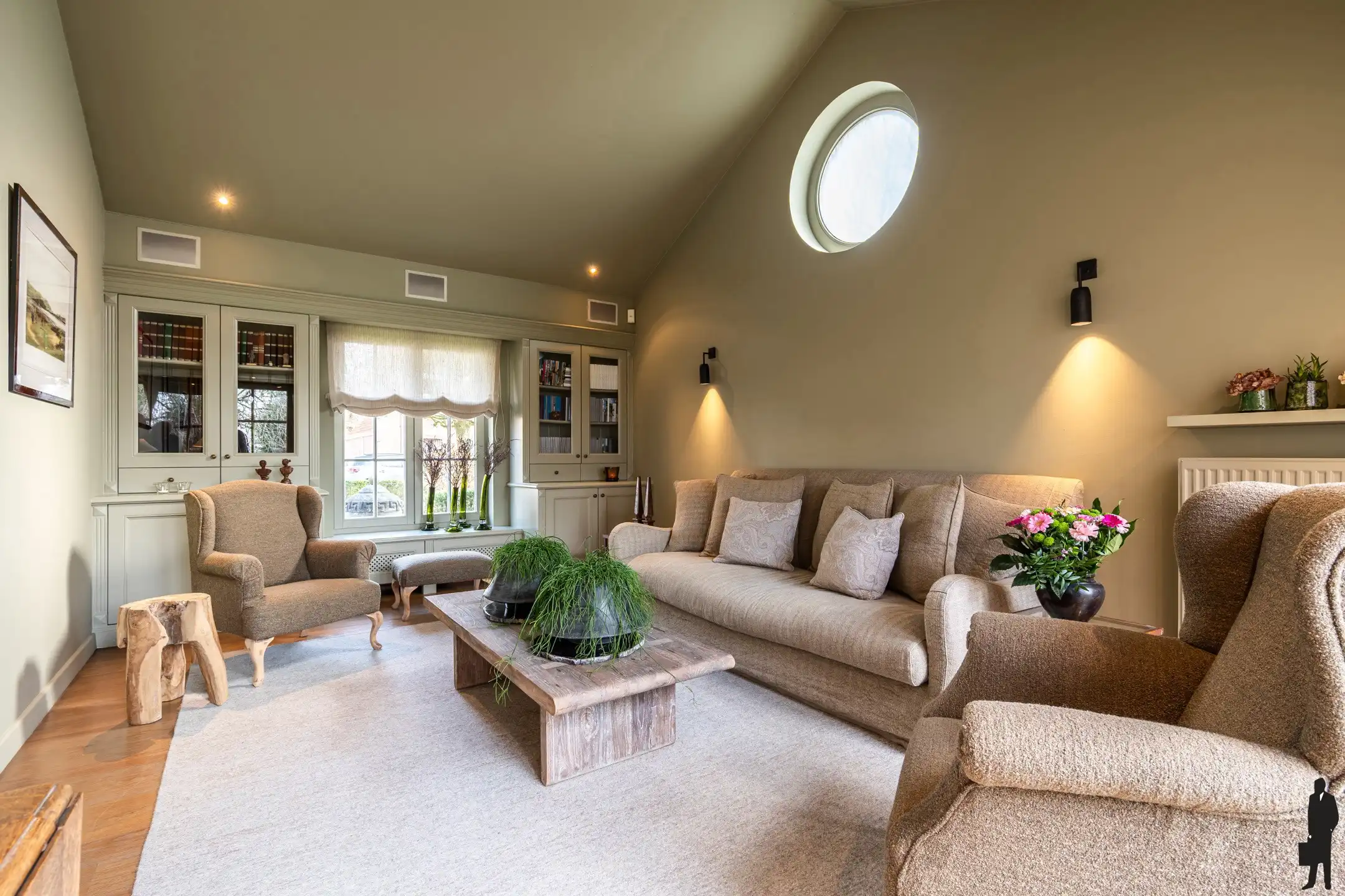 Rustig gelegen villa met 5 slaapkamers, sauna en bijgebouw foto 8