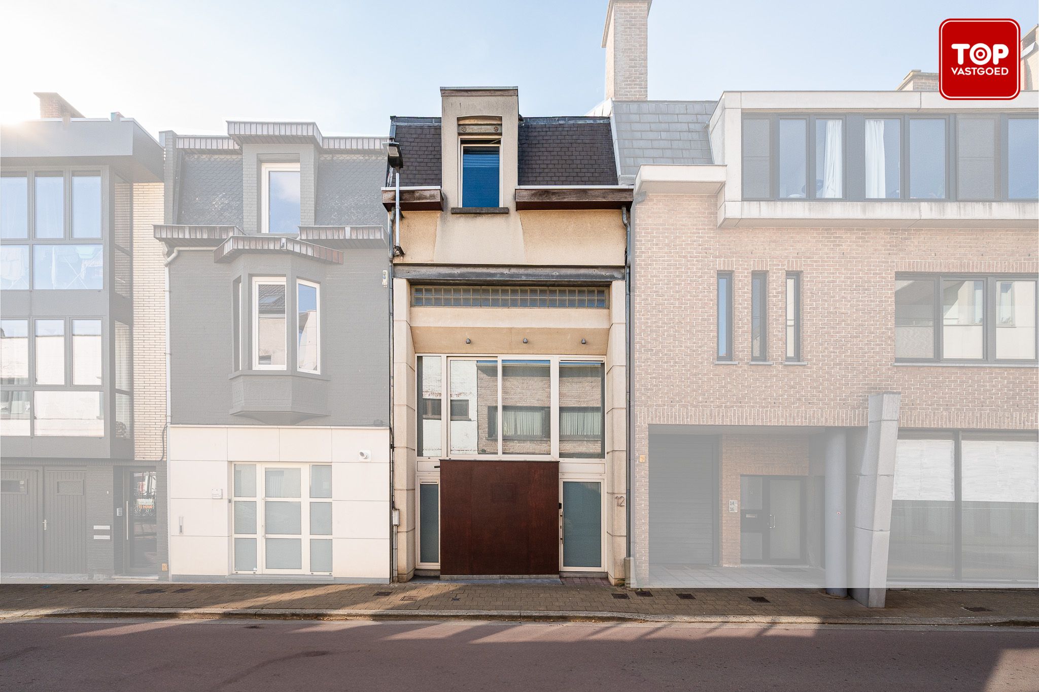 Instapklare architectenwoning met 2 slaapkamers en zonneterras foto 2