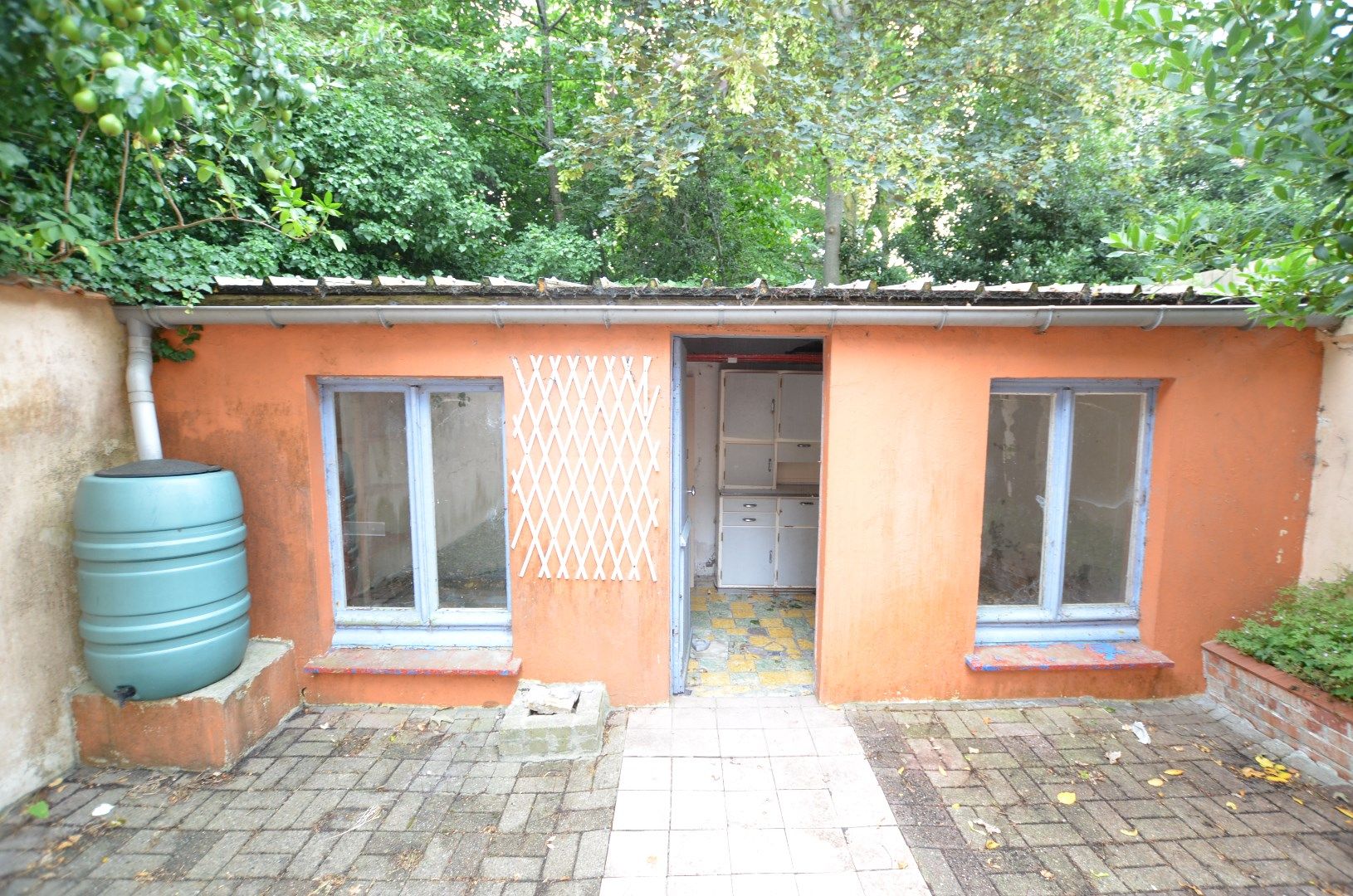 Te renoveren karaktervolle ruime woning met zonnige tuin foto 15