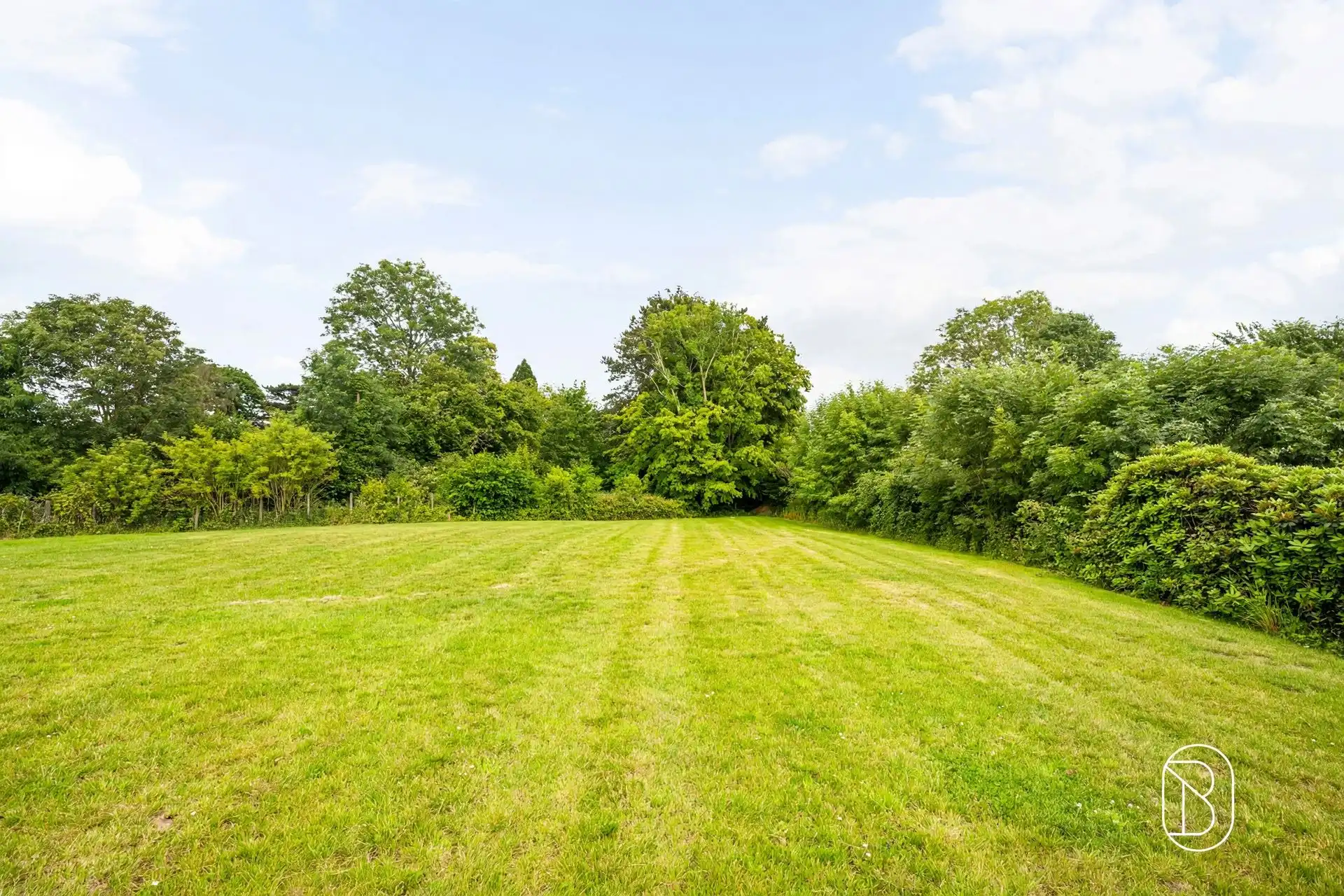 Statige villa met zwembad en uniek uitzicht op 6.401m² foto 6