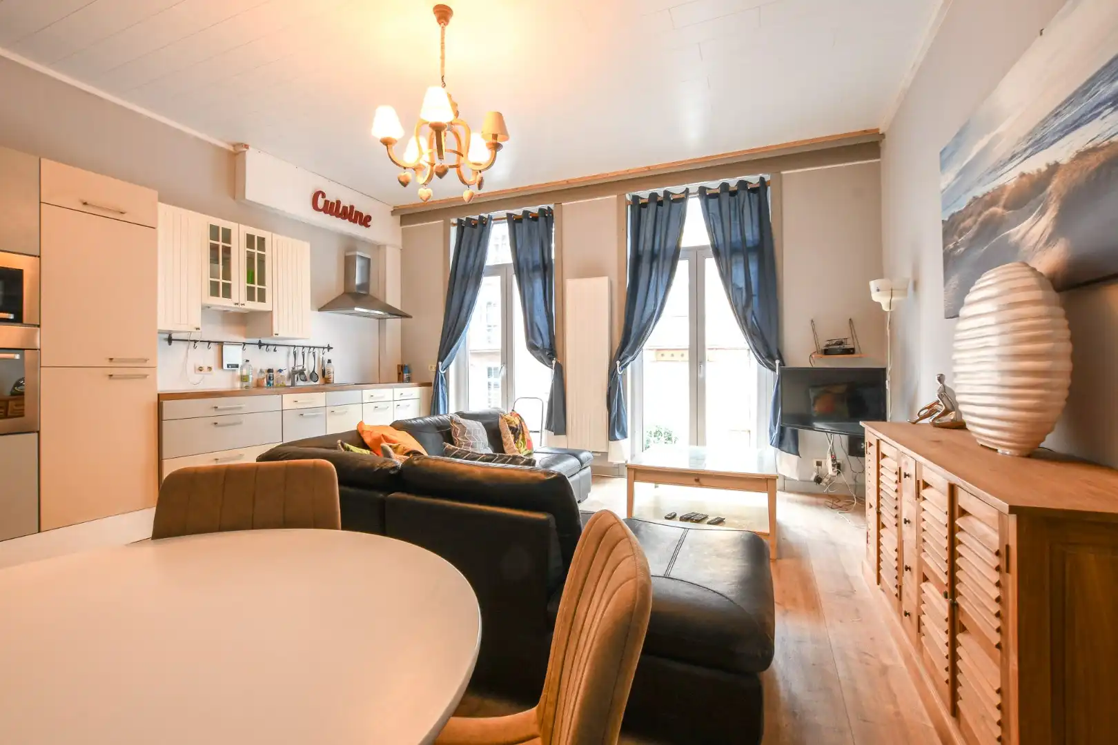 Charmante en ruime woning te koop in hartje Blankenberge - tussen de Jachthaven & Grote Markt!  foto 7