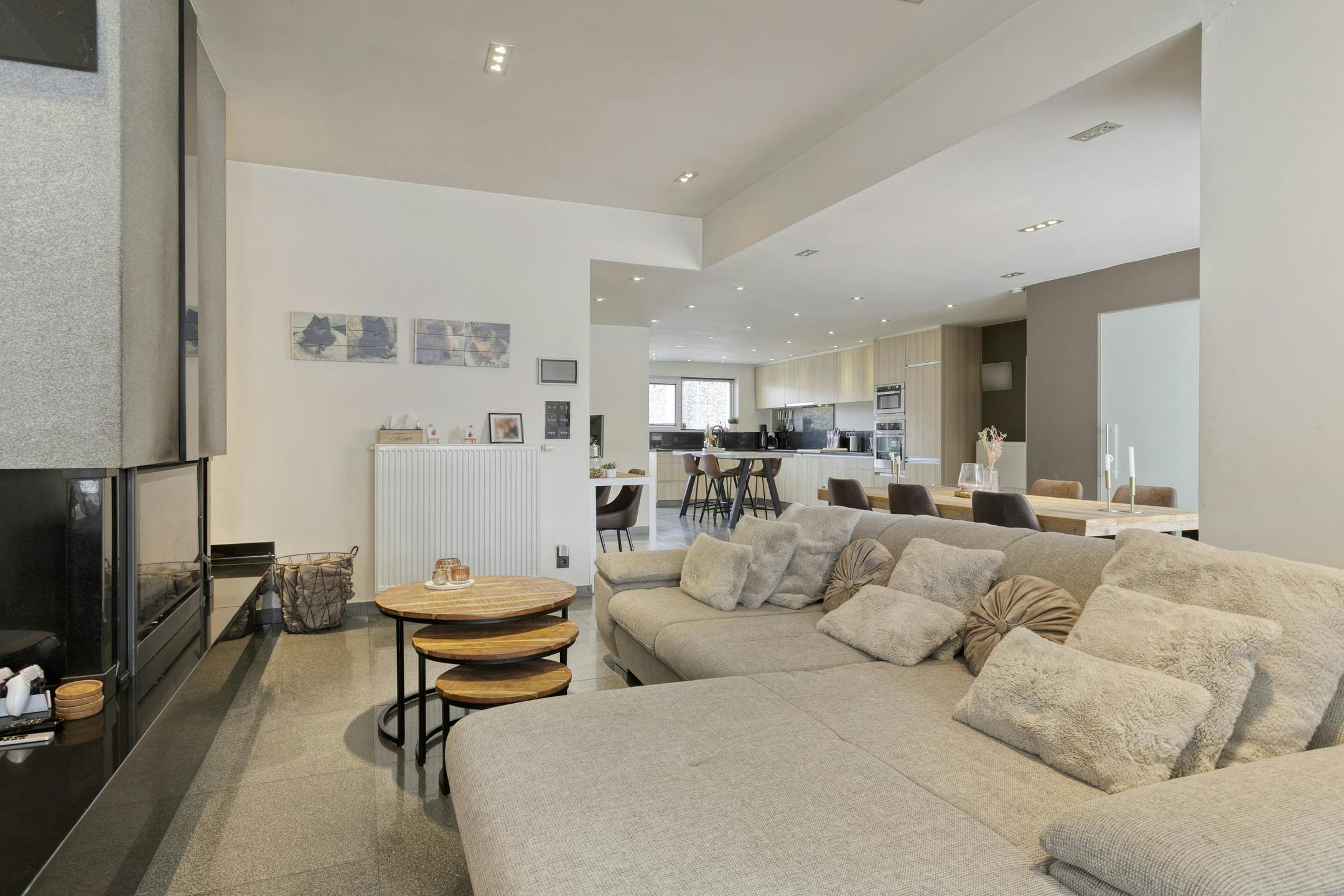 Volledig instapklaar huis met 3 kamers te koop in Desselgem foto 3