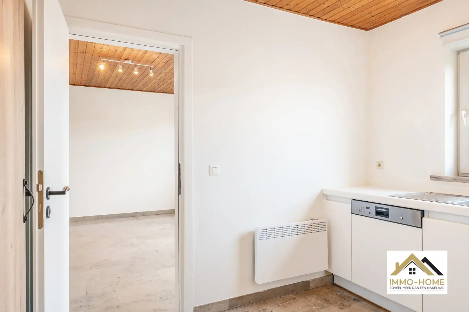 Gerenoveerd 2 slaapkamerappt !!! foto 9