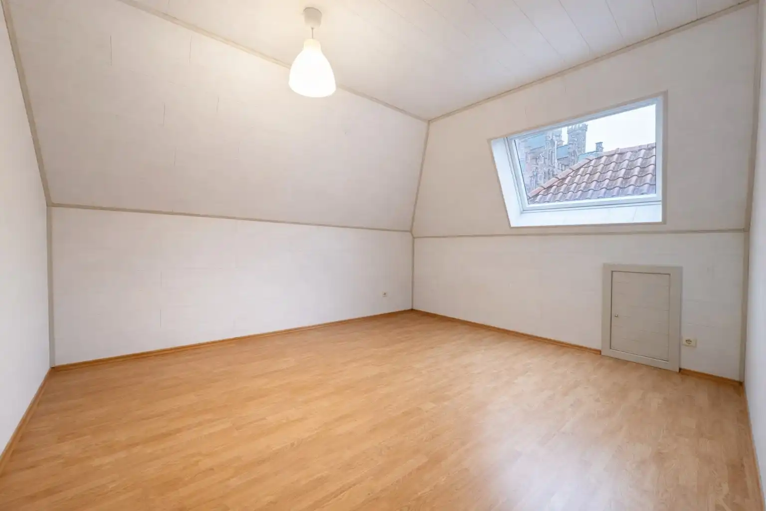 Duplex appartement in het centrum van Brugge foto 10