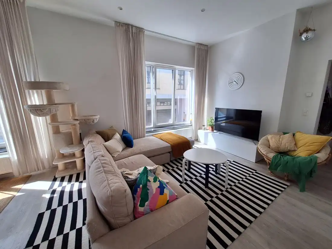 Mooi gerenoveerd appartement dichtbij het centrum van Hasselt foto 6