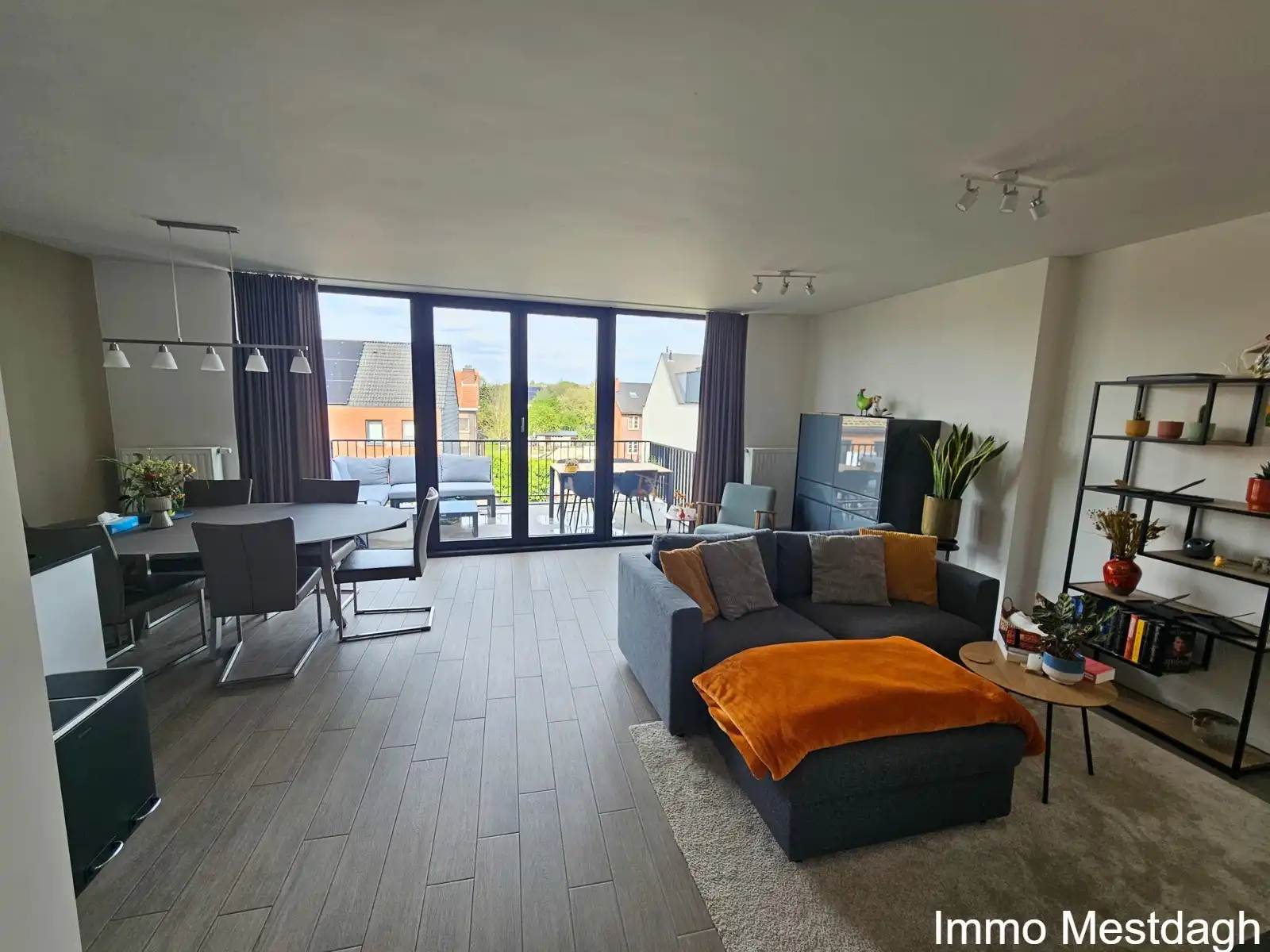 Te huur in Diest: Modern, energiezuinig appartement met terras foto 7