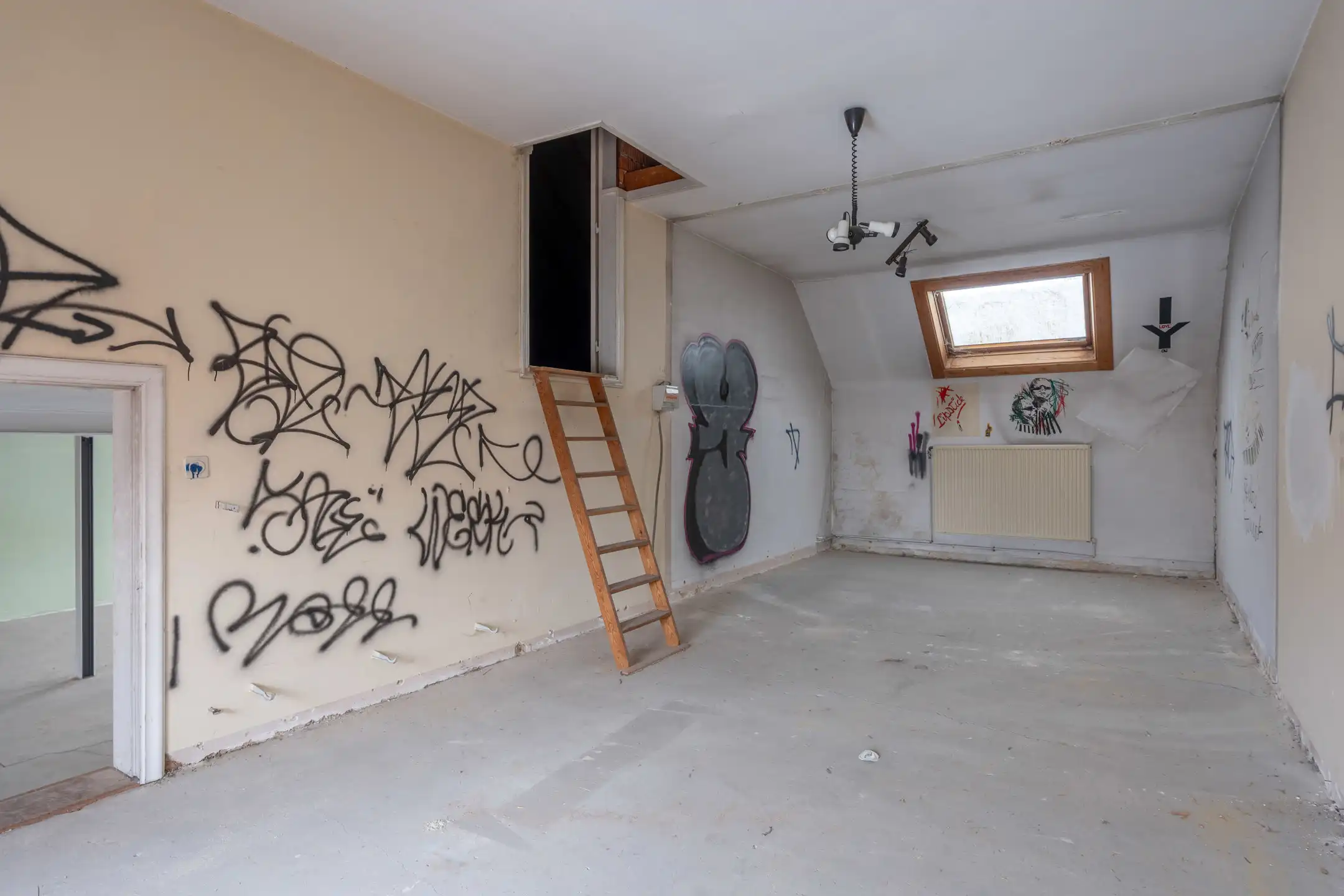 Ontwikkelingsmogelijkheid! Renovatieproject voor 5 appartementen. foto 10