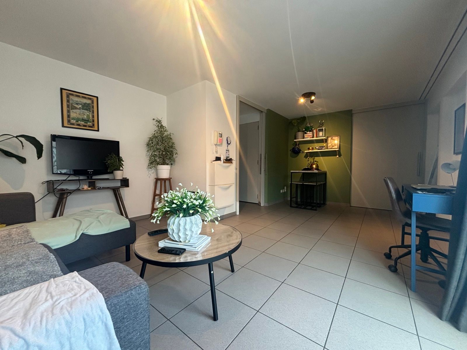 Appartement te huur foto {{pictureIndex}}