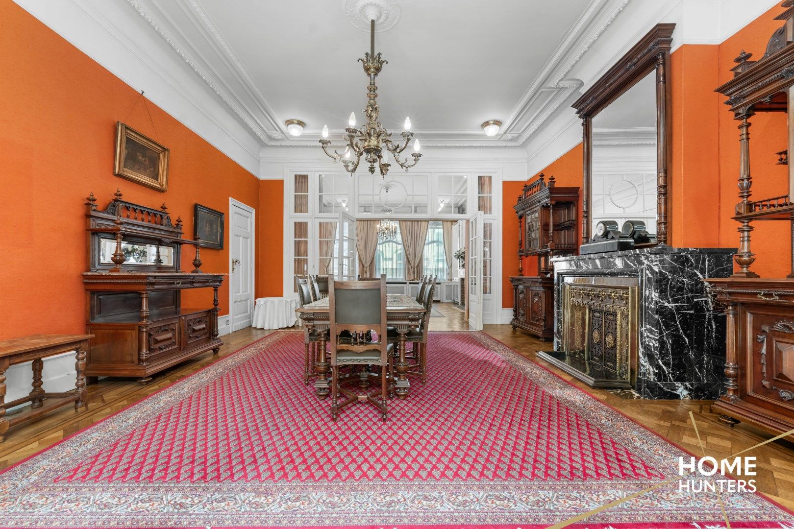 Statige herenwoning met 8 slaapkamers, ruime garage, praktijkruimte en fenomenale stadstuin foto 16