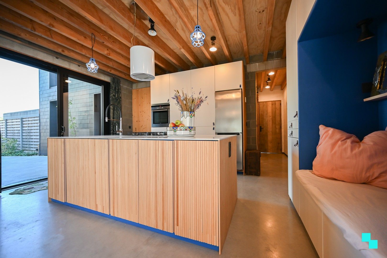 Energiezuinige woning met fantastische tuin op grens Izegem / Rumbeke foto 10