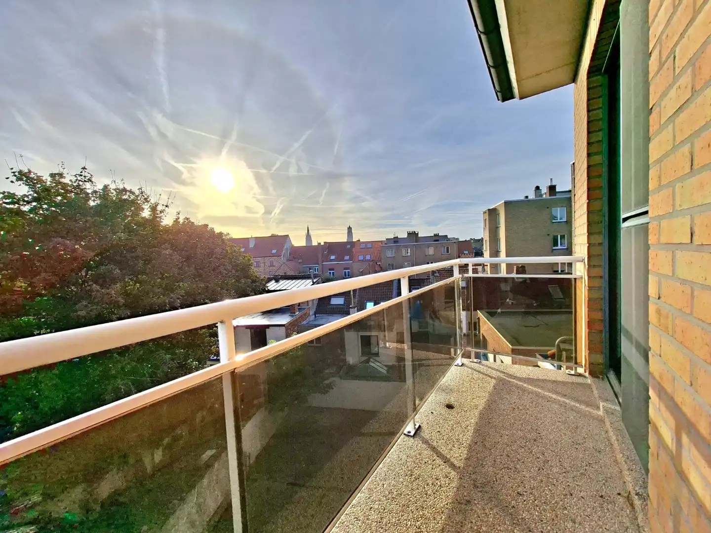 Zeer gunstig gelegen appartement foto 5