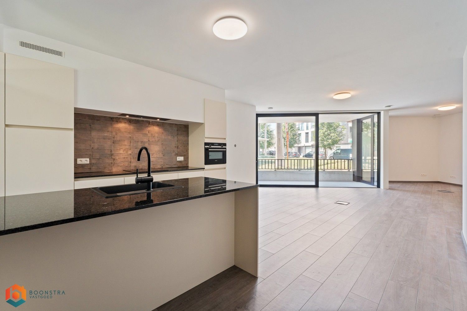 Gelijkvloers BEN appartement met autostaanplaats op toplocatie in Bonheiden foto 2