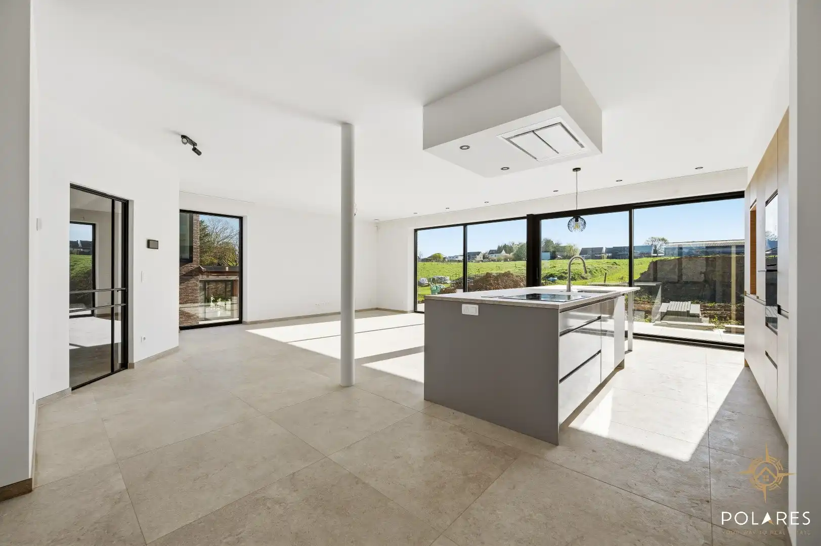 Nieuwbouwwoning met 3 slaapkamers en tuin in landelijke omgeving foto 3