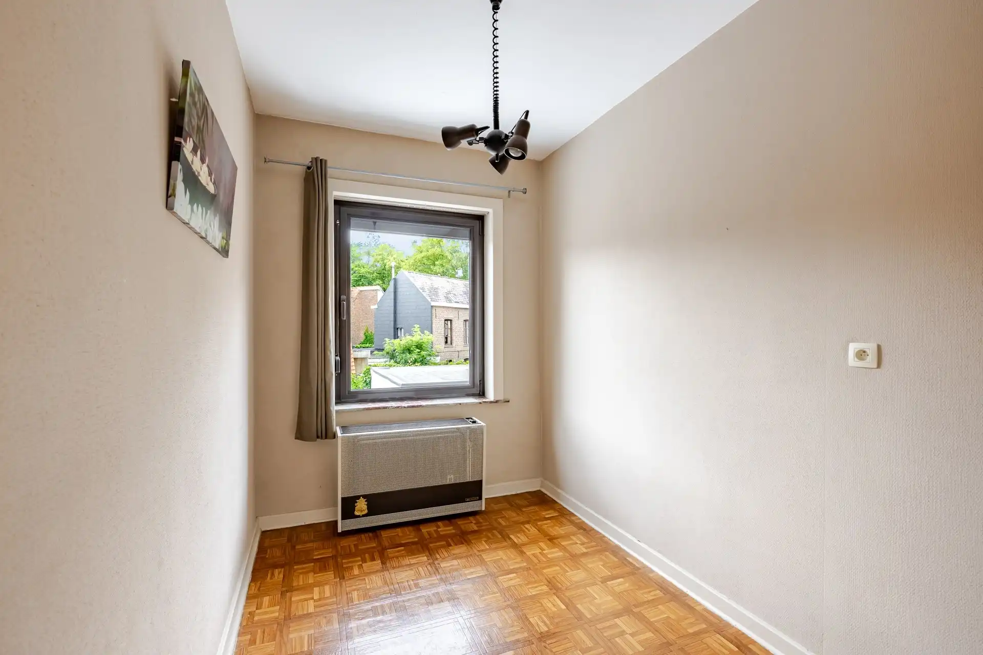 Instapklare gezinswoning met 4 slaapkamers  foto 17