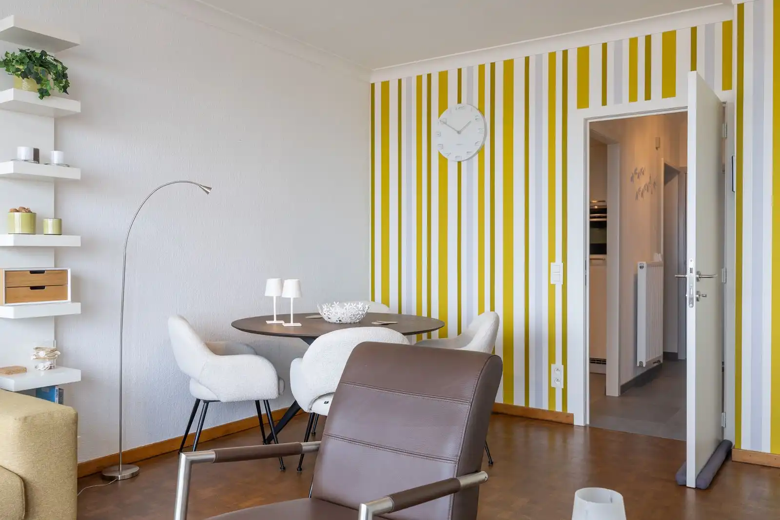 Trendy studio met open zeezicht in hartje centrum foto 3