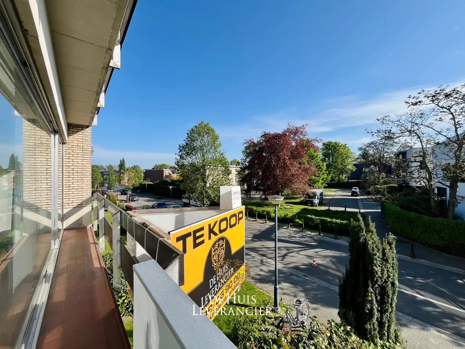 Te renoveren appartement (EPC B) op A+ locatie te koop in Kontich foto 2