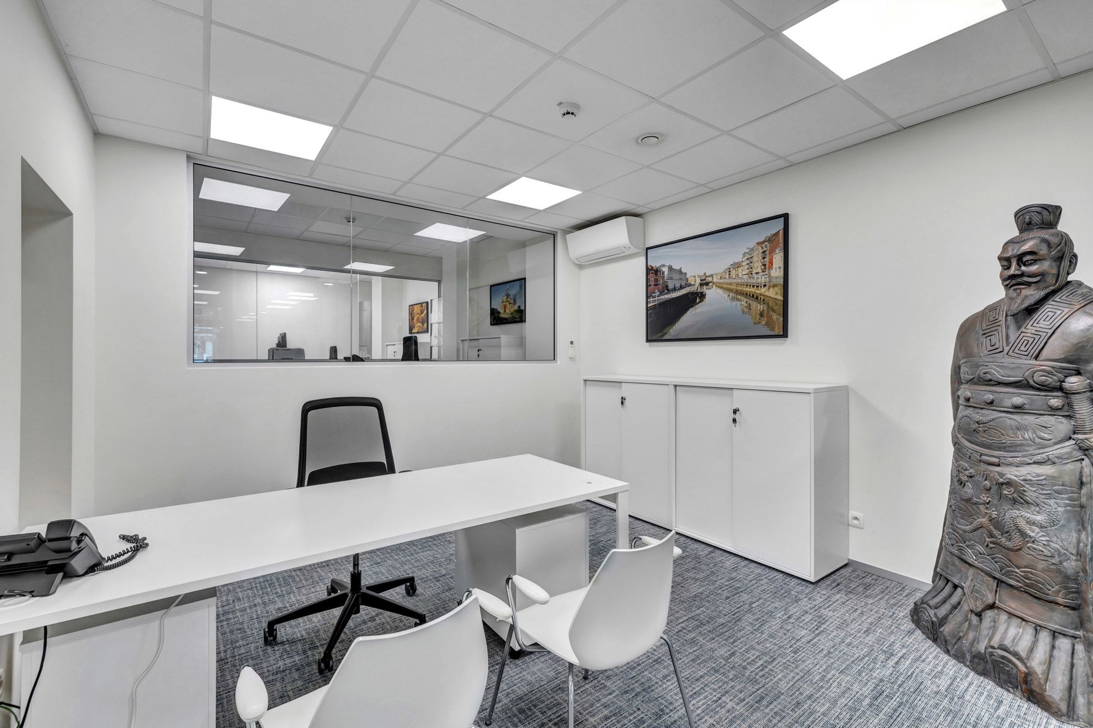 Ingericht kantoorgebouw van 400 m² foto 9