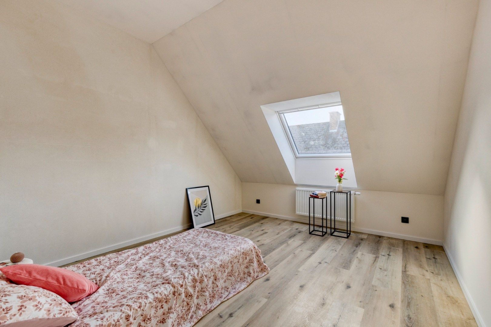 Instapklare stadswoning met 3 slaapkamers en tuintje!  foto 12