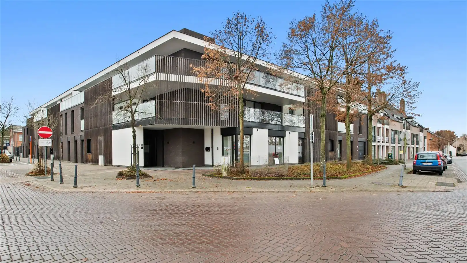 TE HUUR: Recent appartement met één slaapkamer te Heusden-Zolder! foto {{pictureIndex}}