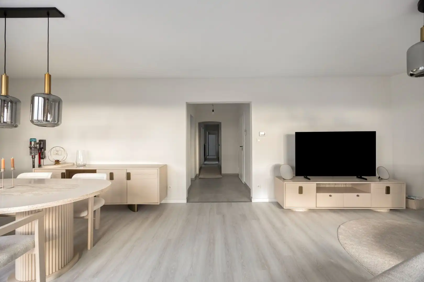 Vernieuwd en instapklaar appartement met 3 slaapkamers in Tongeren centrum foto 10