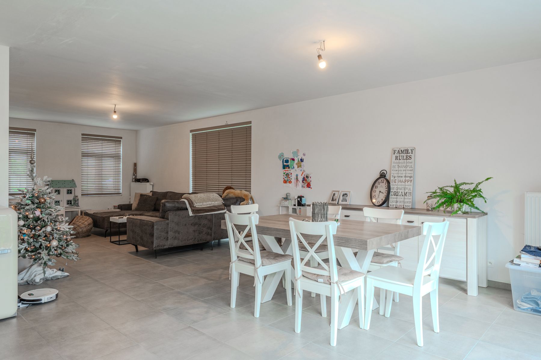 Recente nieuwbouwwoning AAN REGISTRATIERECHTEN te Houthulst foto 5