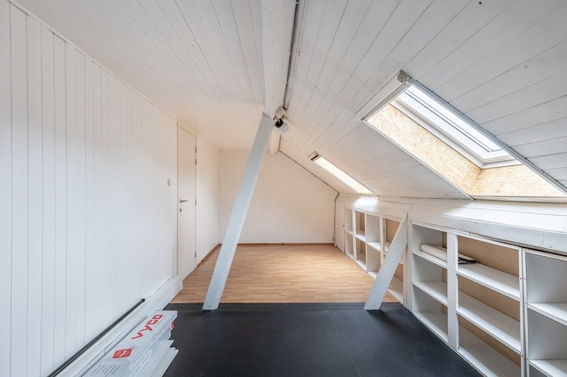 Ruime stadsduplex met terras en privé-koer in het dorpscentrum foto 13