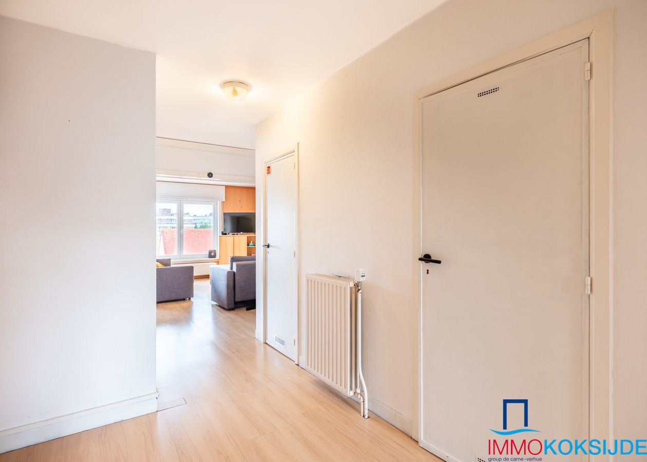 Centraal gelegen appartement met 2 slaapkamers foto 2