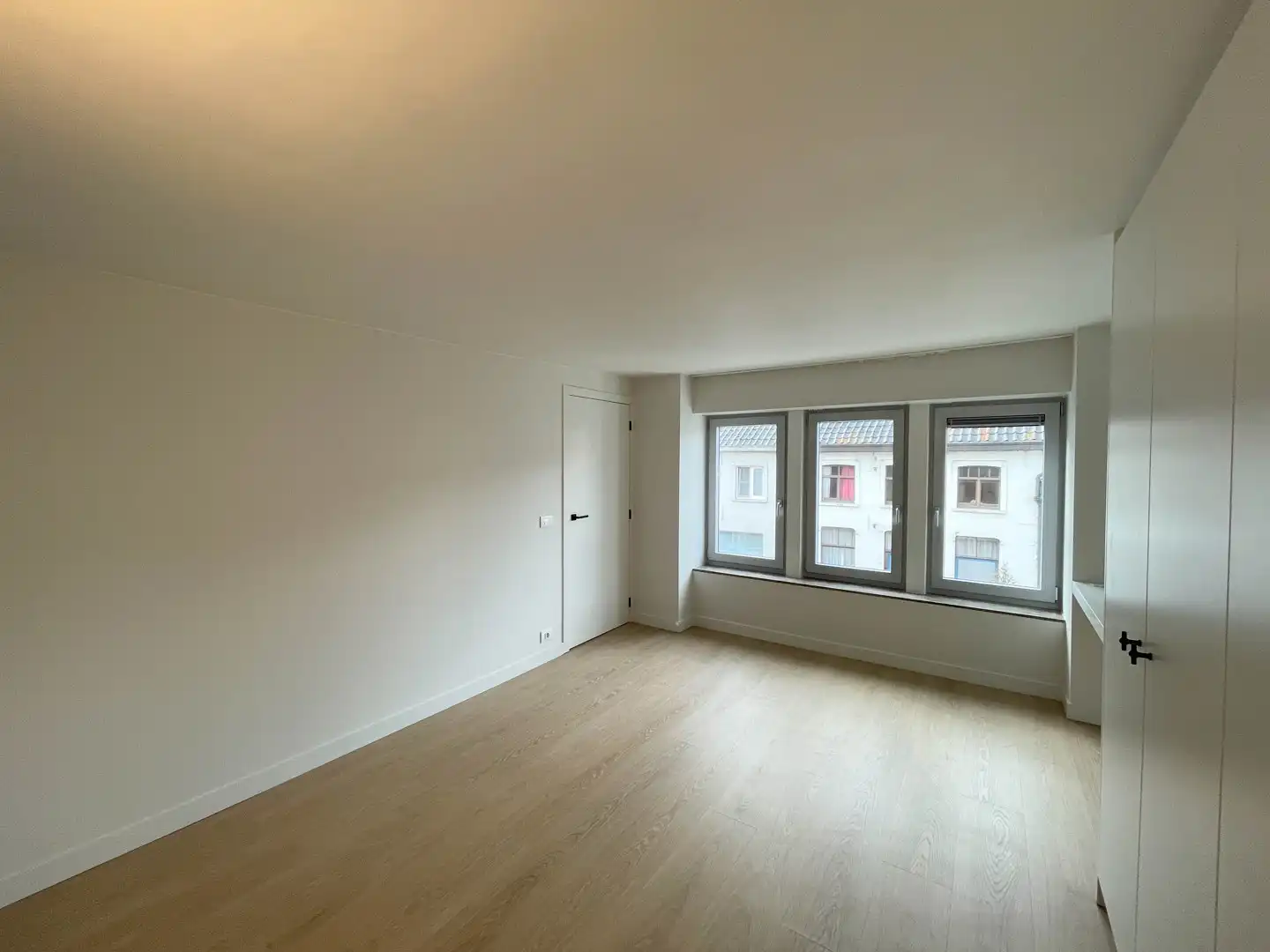 Kwalitatief afgewerkte woning met 3 slaapkamers, terras & tuin te Beveren (Roeselare)! foto 18