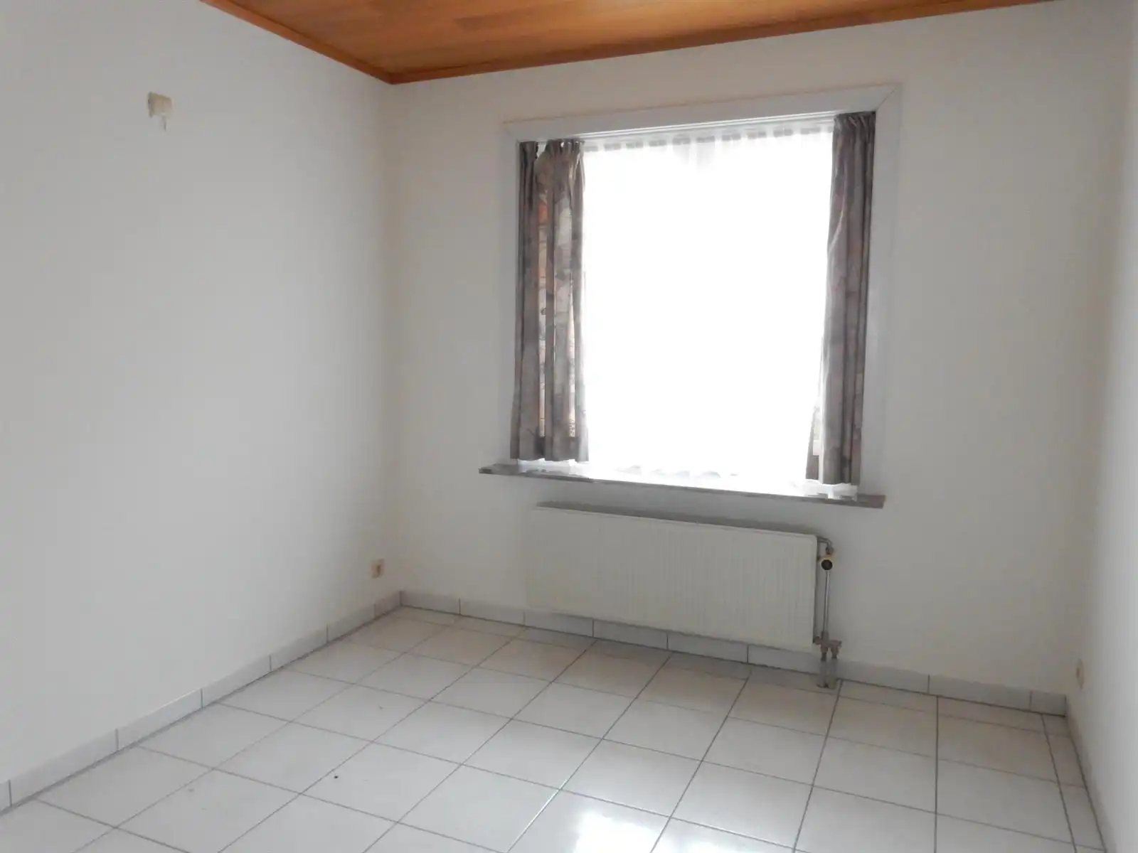 Gelijkvloers tweeslaapkamerappartement met staanplaats foto 9