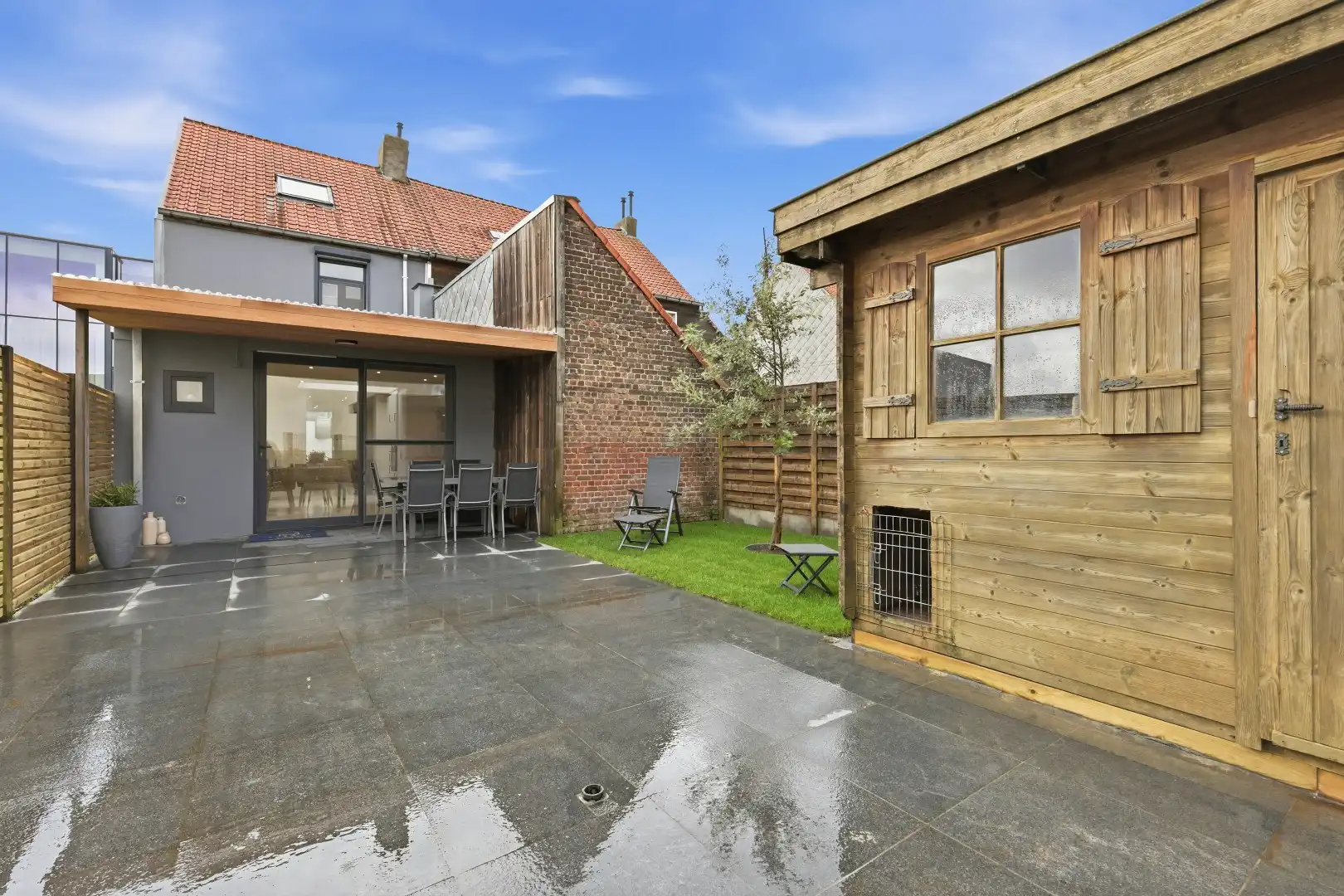 Luxueus gerenoveerde gezinswoning met uitweg, EPC B en 3 slaapkamers foto 21