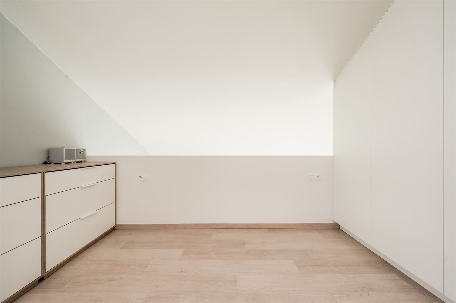 Uitzonderlijk duplex appartement met 2 slaapkamers en zonneterras. foto 17