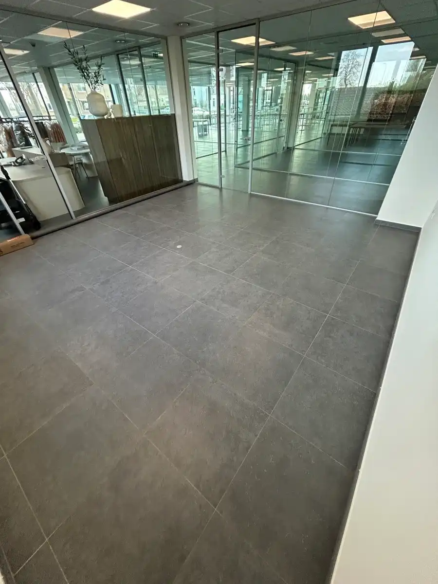 Kantoor te huur foto 2