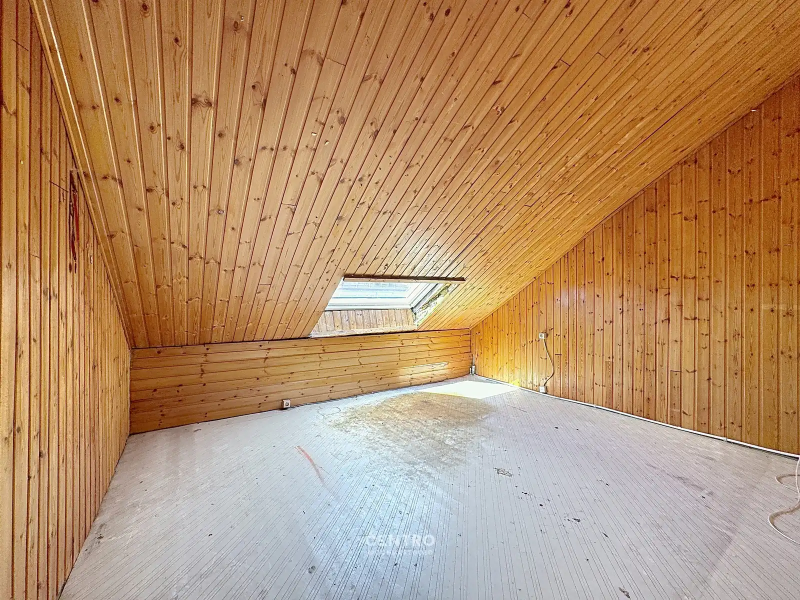 Betaalbare woning met 4 slpks, garage én terras te Blankenberge! foto 13