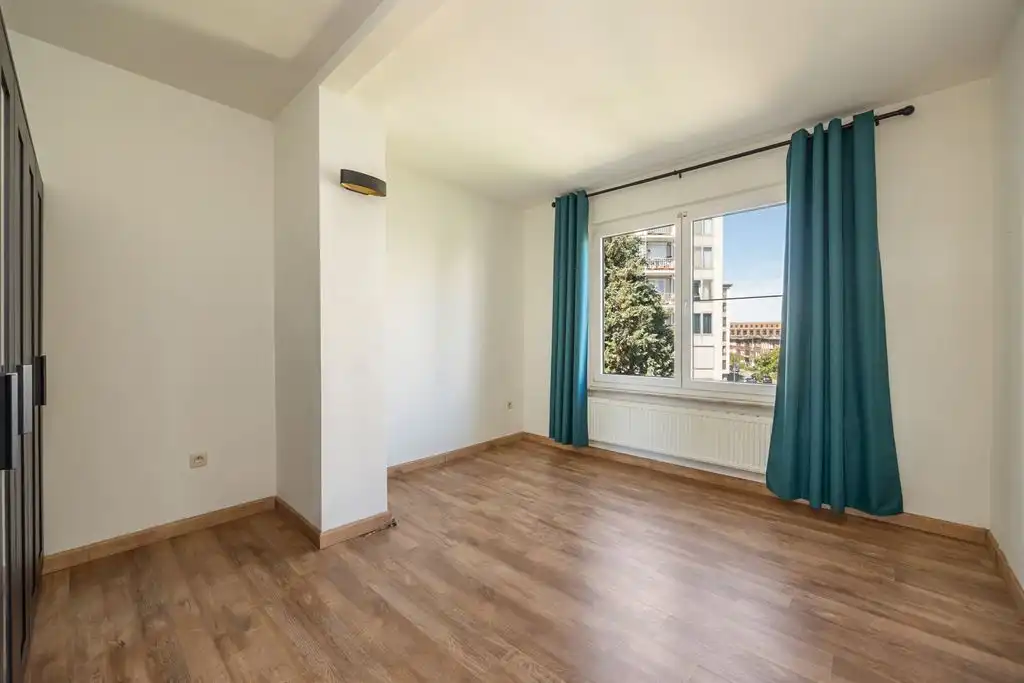 Instapklaar appartement met terras foto 9