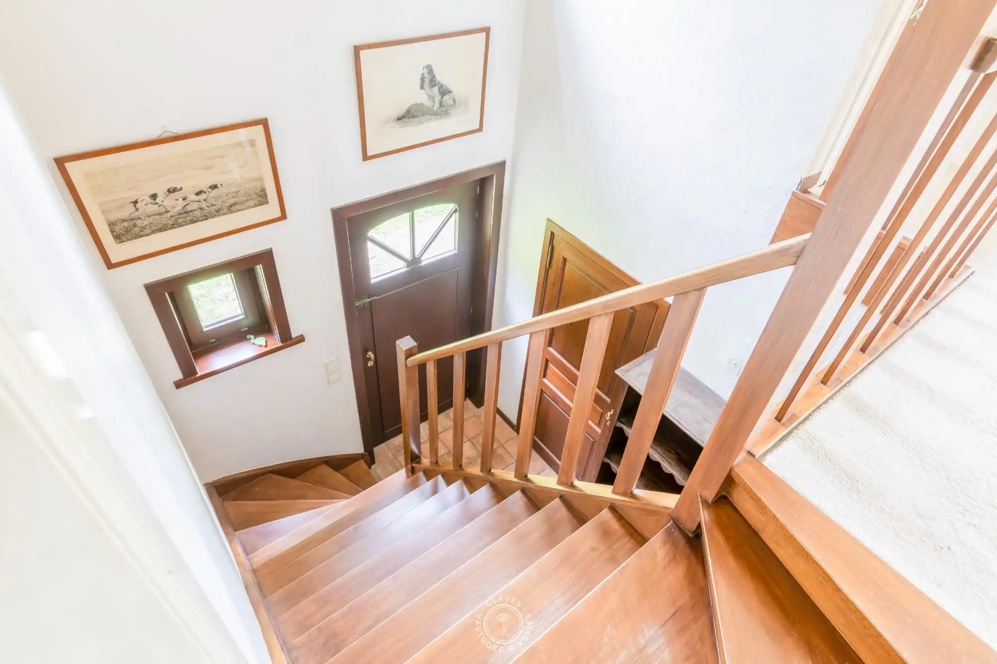 Uniek landhuis met charme en meer dan 10.000 m² eigen grond foto 18