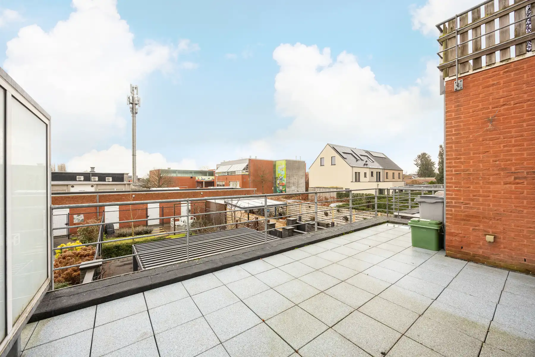 2slk app 92m² met ruim terras en garage  foto 8