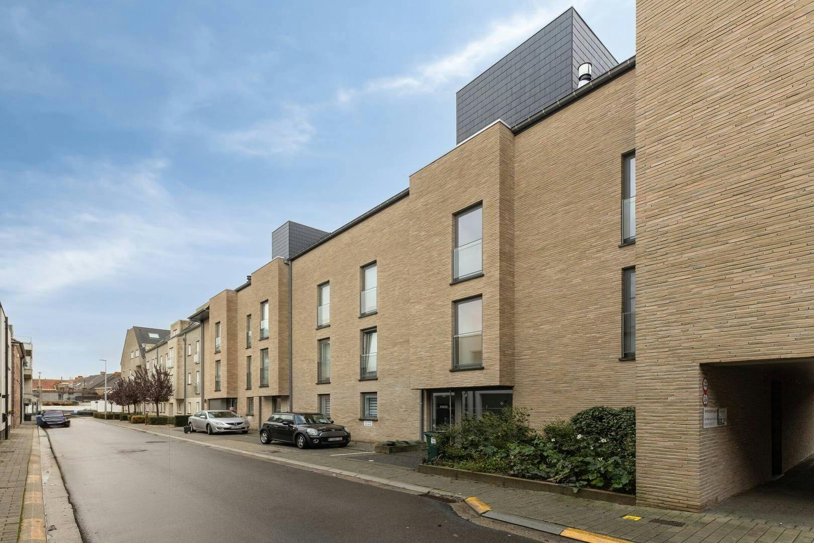 Recent appartement (2020) met 1 slaapkamer in Oudenaarde foto {{pictureIndex}}