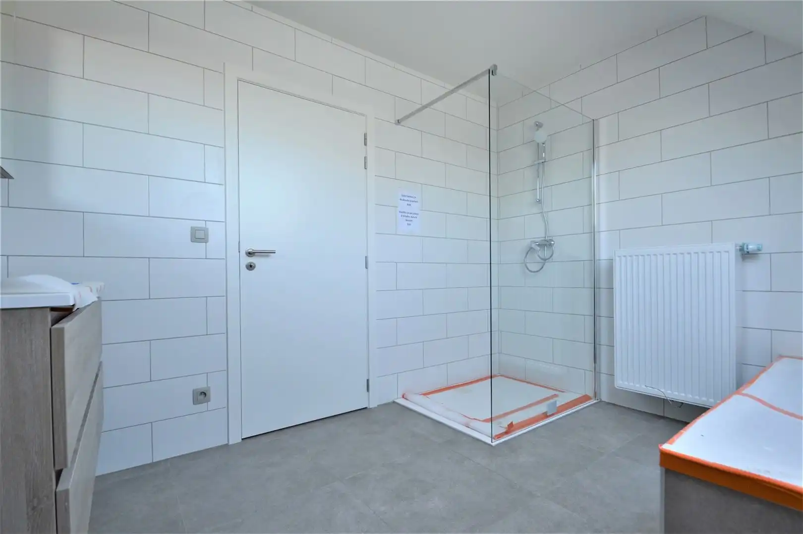 Prachtige nieuwbouw woning half open bebouwing foto 15