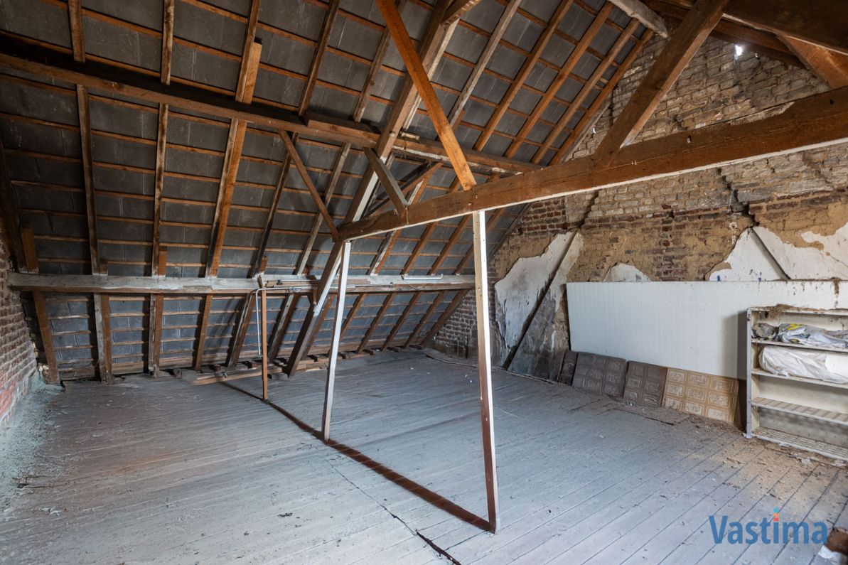 Renovatiewoning met grote tuin nabij centrum Erembodegem foto 19