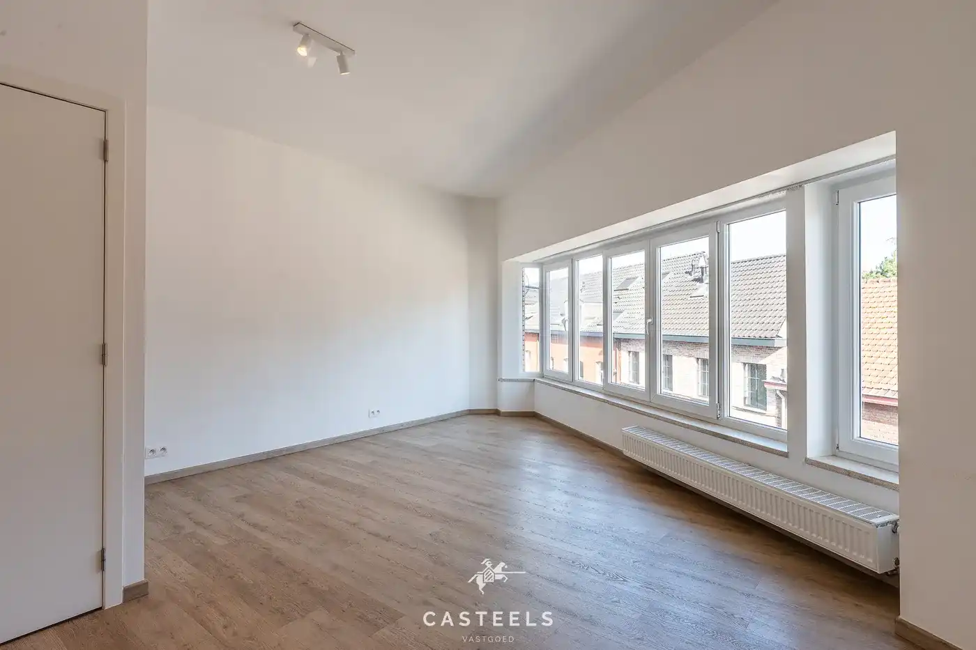 Opbrengsteigendom: 2 app. (EPC B) + garage/magazijn foto 12